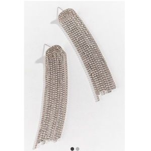 Francesca’s Cascading Crystal Earrings